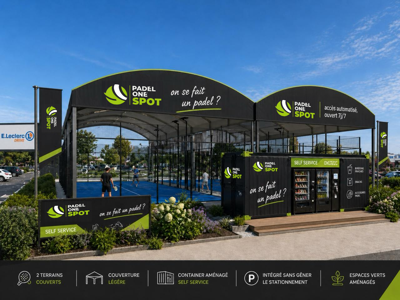 Padel One Spot avec deux terrains couverts, container et espaces verts